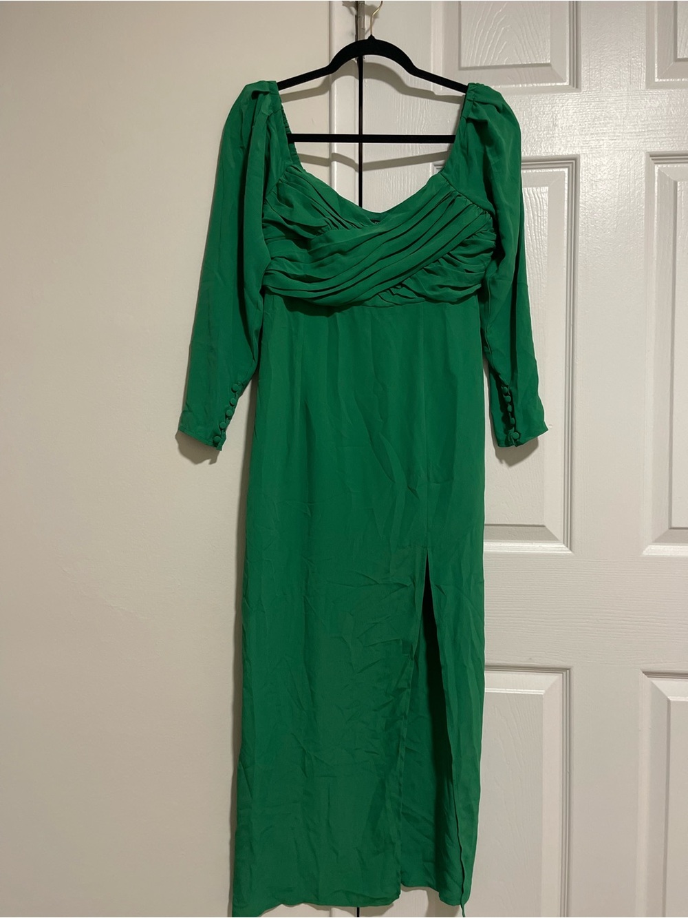 Forever 21 Emerald Green Long Sleeve Midi Dress